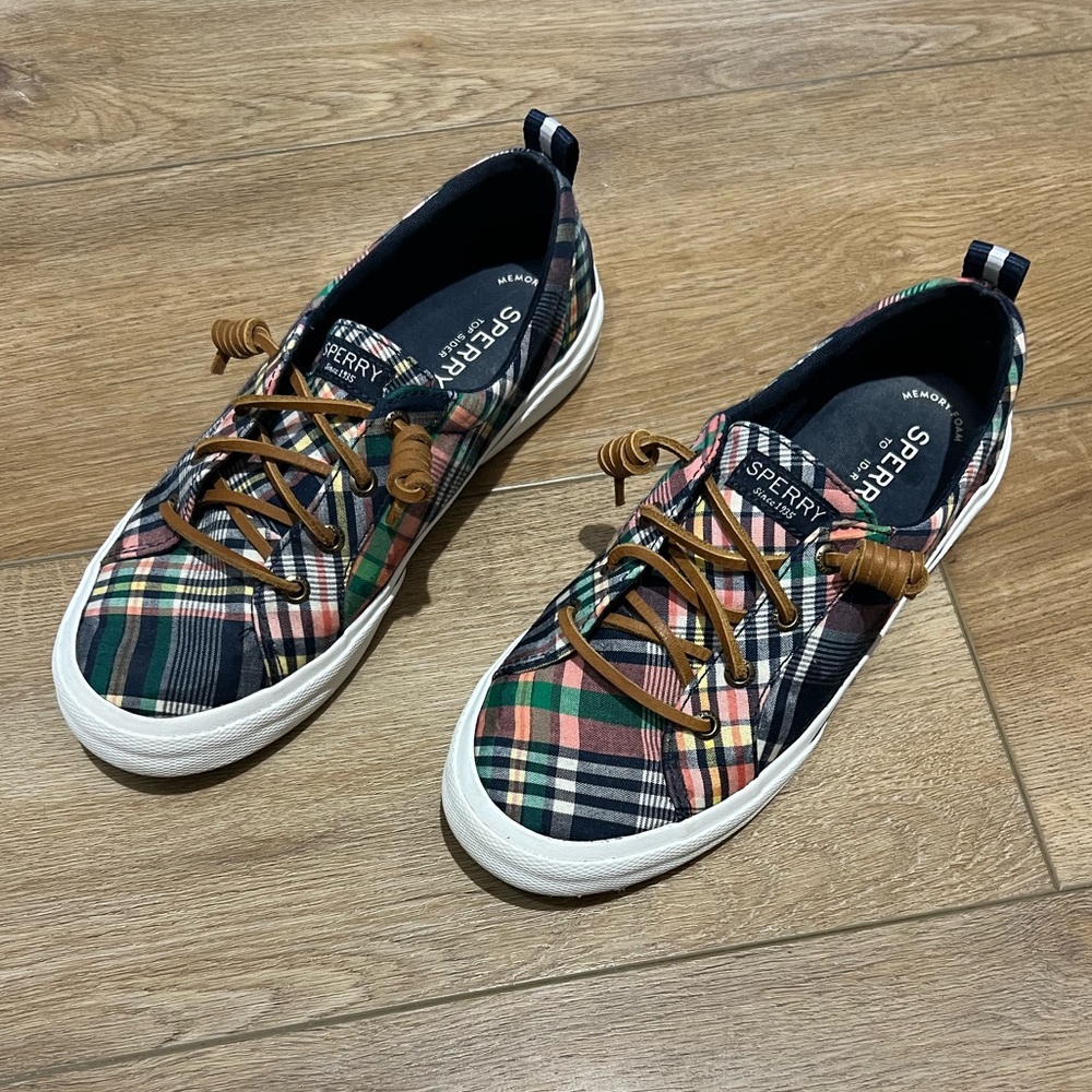 Sperry’s plaid slip on